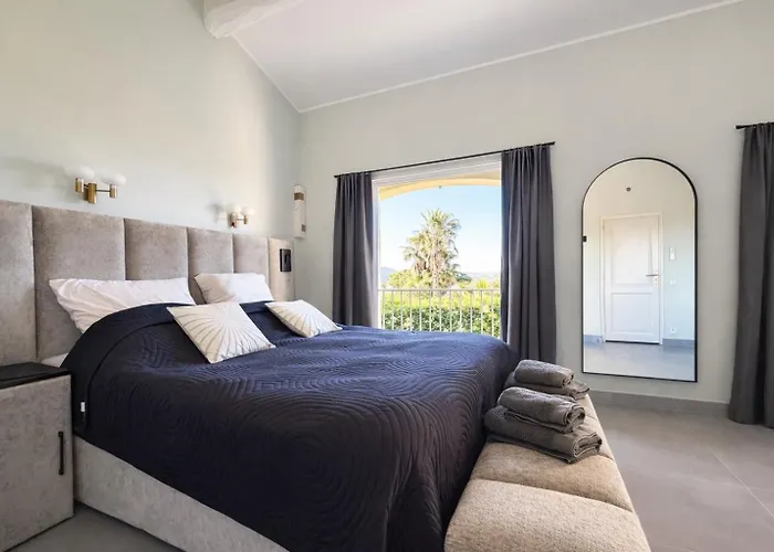 Villa, Romaneé Tropez, Gassin Appartement Saint-Tropez